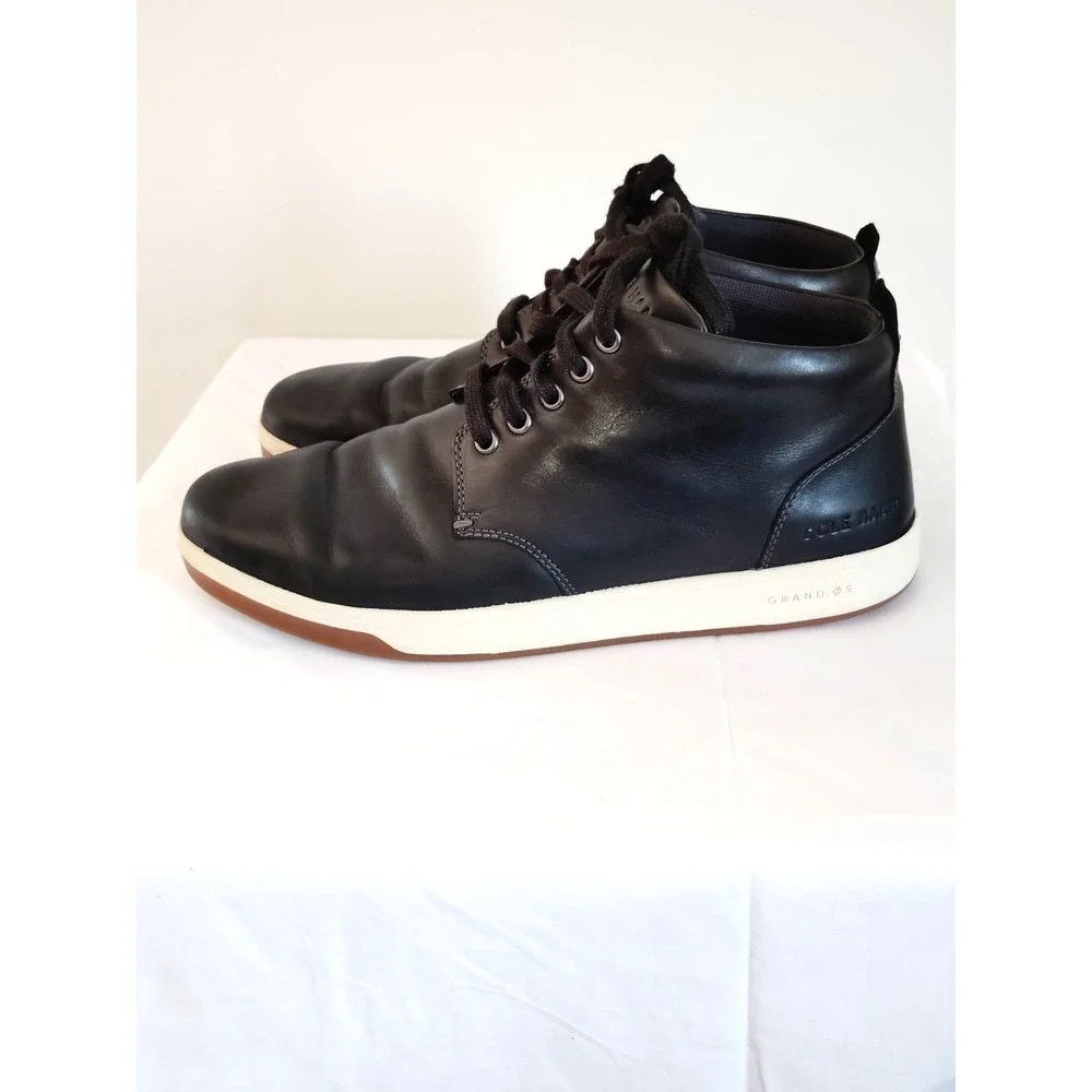 EUC Cole Haan Grand.360 Chukka Boots Black White Sole Men 10.5M Preppy Biker